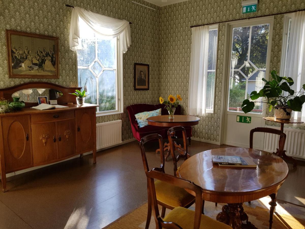 Villa Eira Vandrarhem ヒョー エクステリア 写真